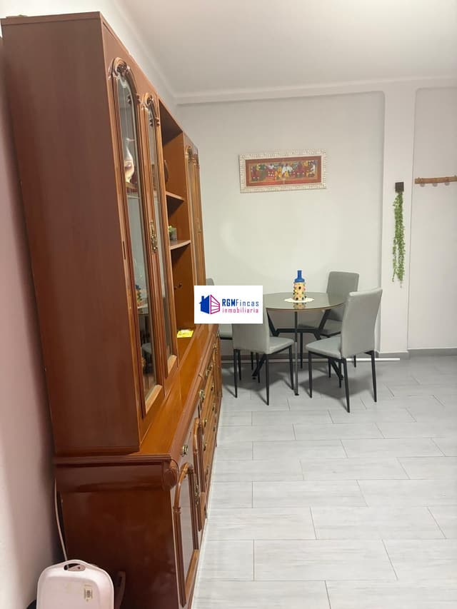 ESTUPENDO PISO EN ALQUILER HUERTA DE SANTA TERESA — foto 4